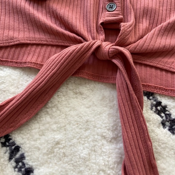 hollister ribbed long sleeve - Picture 4 of 6